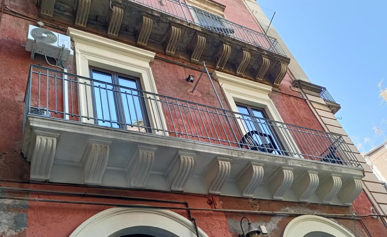 Stesicoro Art Home, In Centro Storico A Катания Екстериор снимка